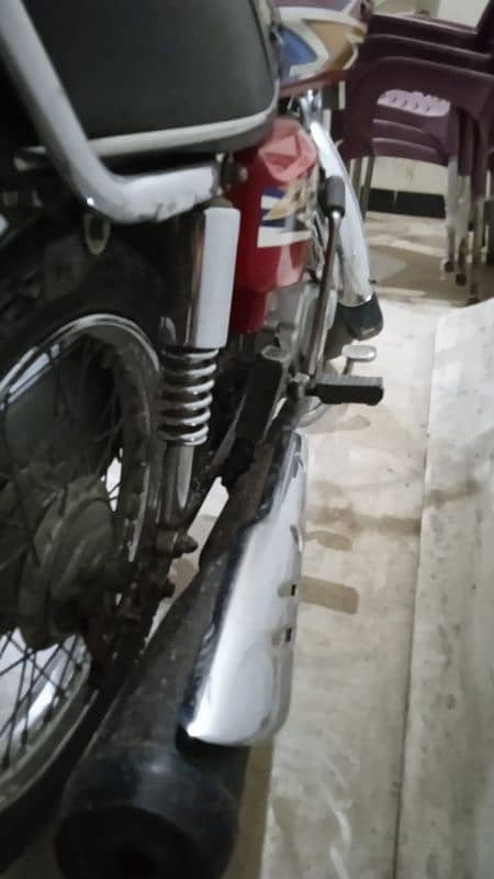 Honda 125 urgent sell 4