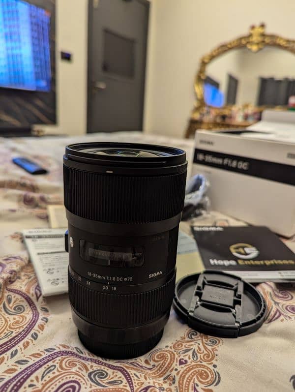 Sigma 18-35mm F1.8 Canon Mount 10/10 Like New 1