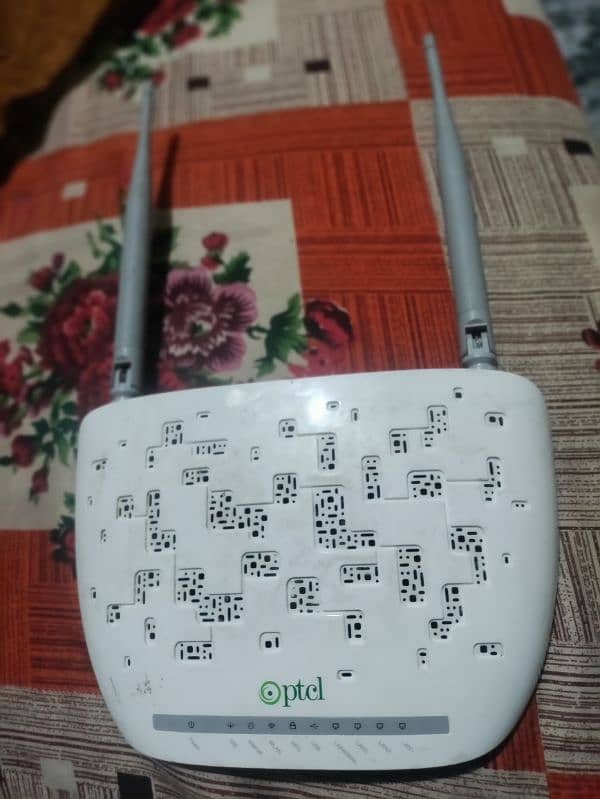 TD _W9970 Ptcl Router  10/10 Lahore Location 0