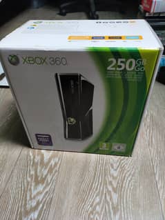 Xbox 360 250gb lush Condition