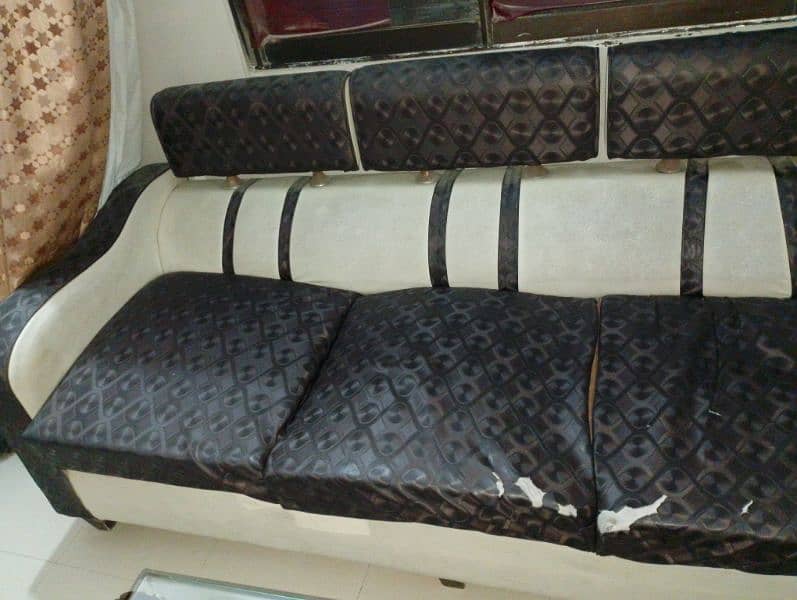 3 seater sofa 2