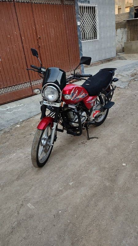 Suzuki GS 150 SE 2022 (Full Loaded) 4