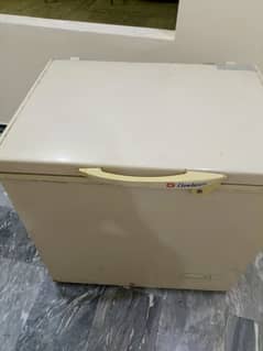 Dowlance Deep Freezer