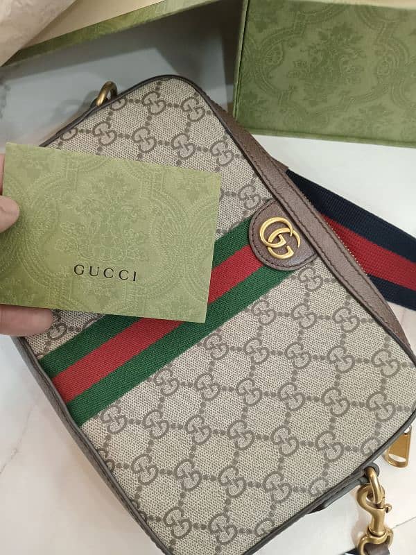 Gucci 0