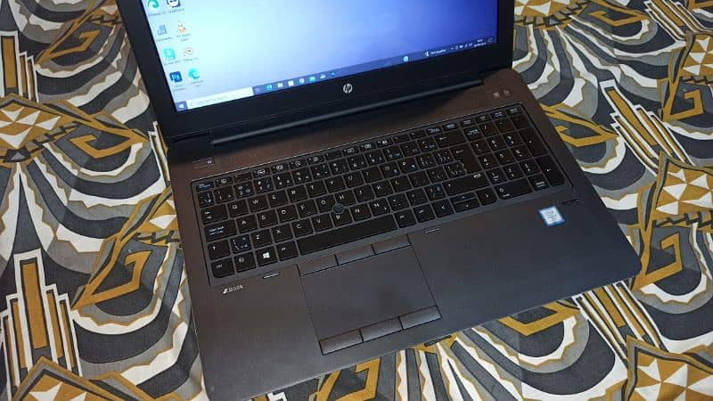 HP zbook 15 G3 i7 6th Gen 3