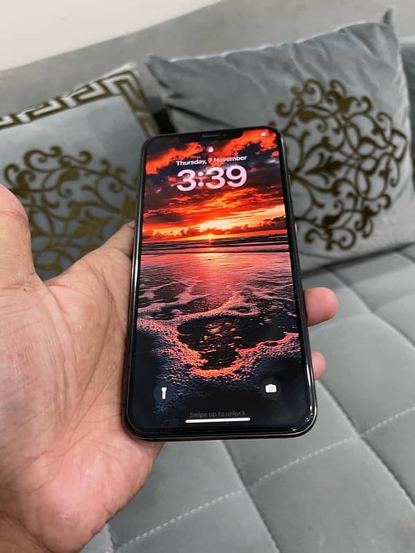 XS MAX 64 gb 1