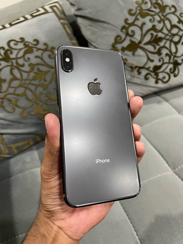 XS MAX 64 gb 2