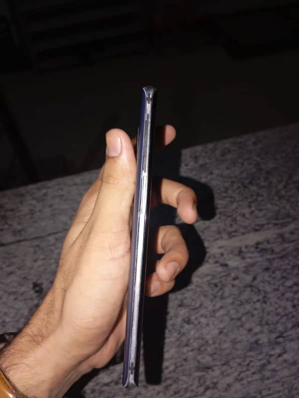 one plus 8 urgent sale 4