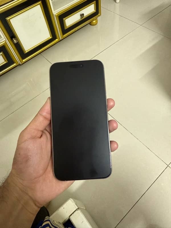 iPhone 15 Pro Max jv 256gb 1