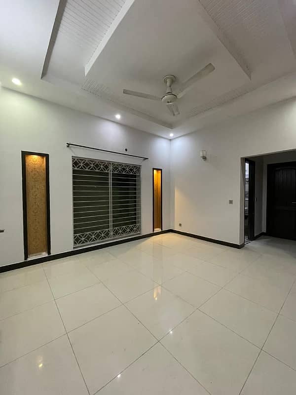 8 Marla Luxury Non Furnished House Available For Rent In Bahria Town Lahore 2