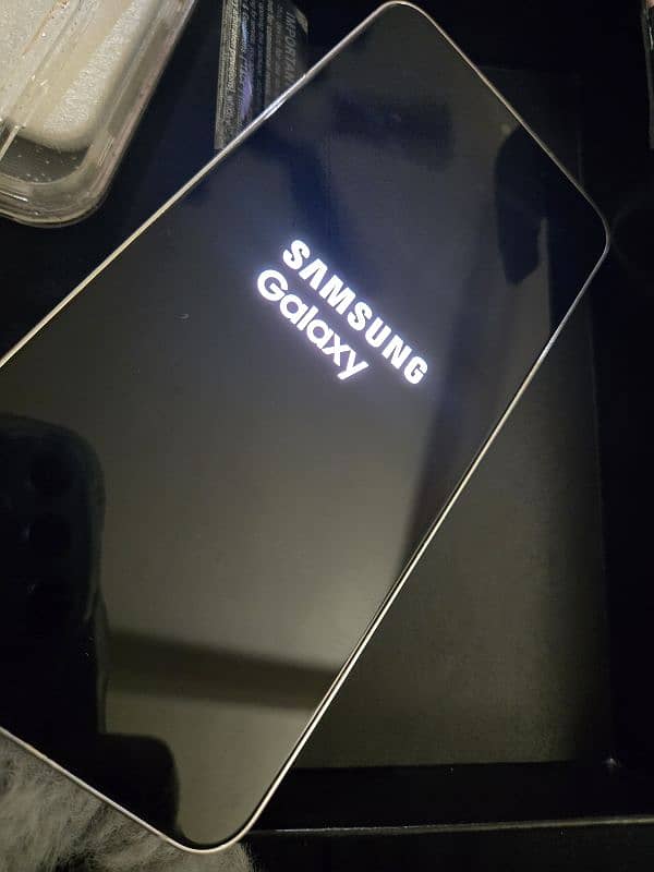 URGENT! SAMSUNG S22 5G 256/8 6