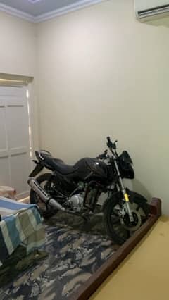 YBR 125