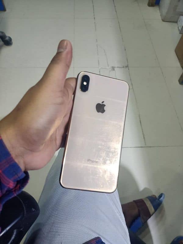 I phone Xs max 64gb PTA 5