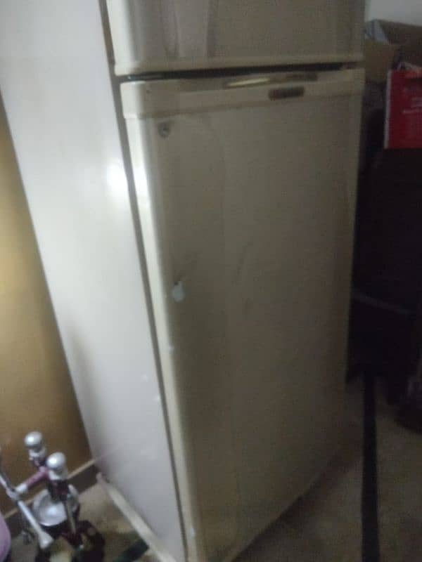 DAWLANCE REFRIGERATOR 3