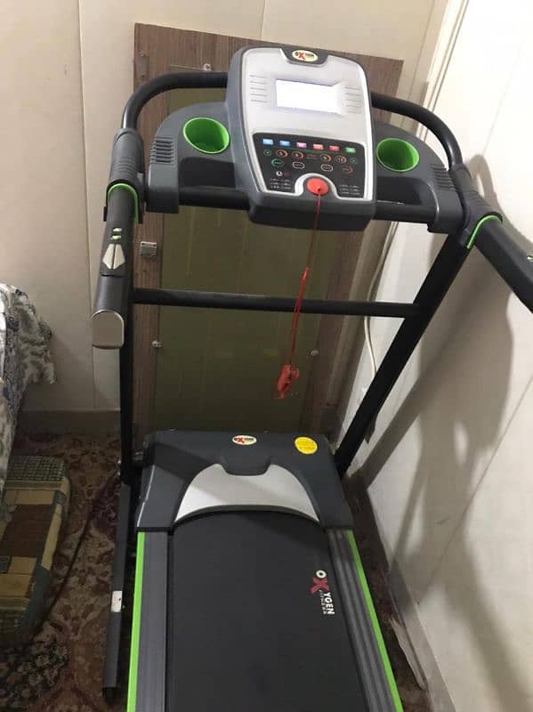 OXYGEN  TREADMILL NEW 2