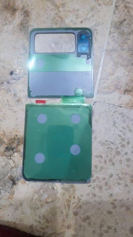 samsung z flip 3 back body 1