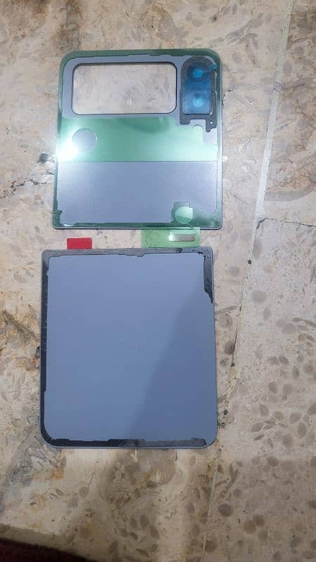 samsung z flip 3 back body 2