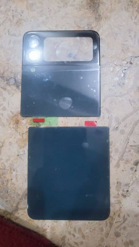 samsung z flip 3 back body 3