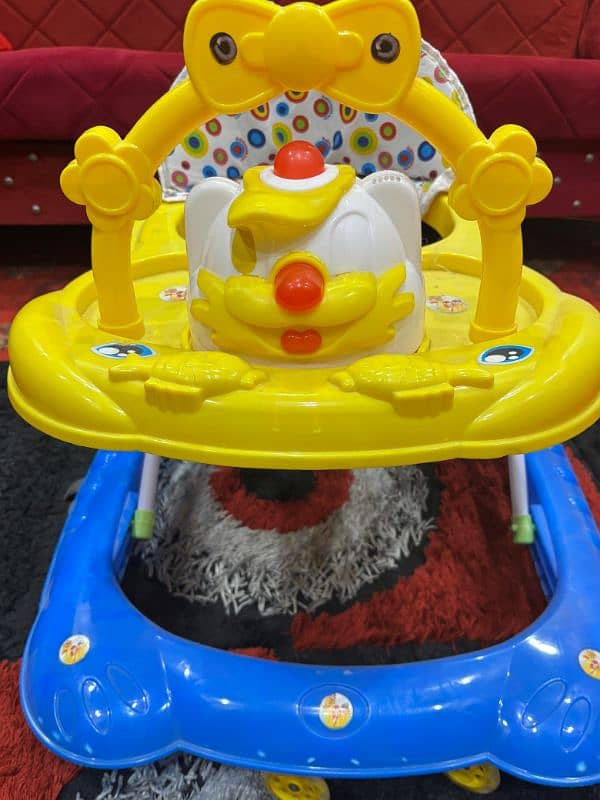 baby walker full new with music 0