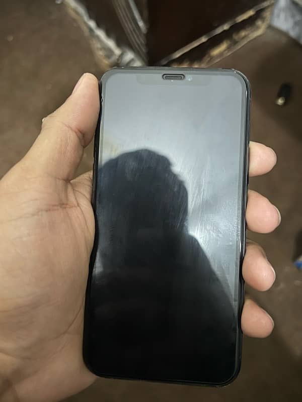 IPhone 11pro pta approved 1