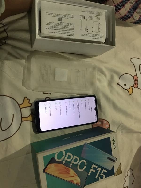 oppo f 15  8/128 with box accessories 7