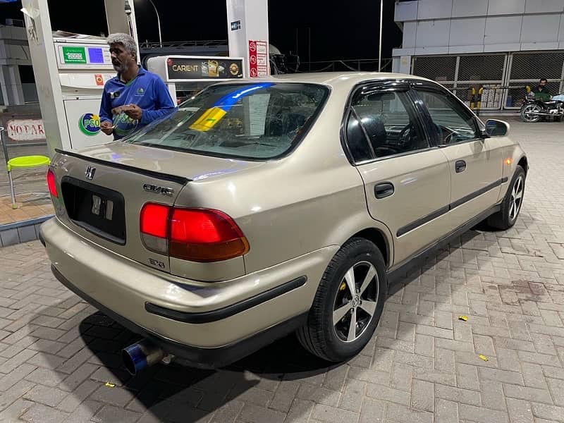 Honda Civic VTi 1996 11