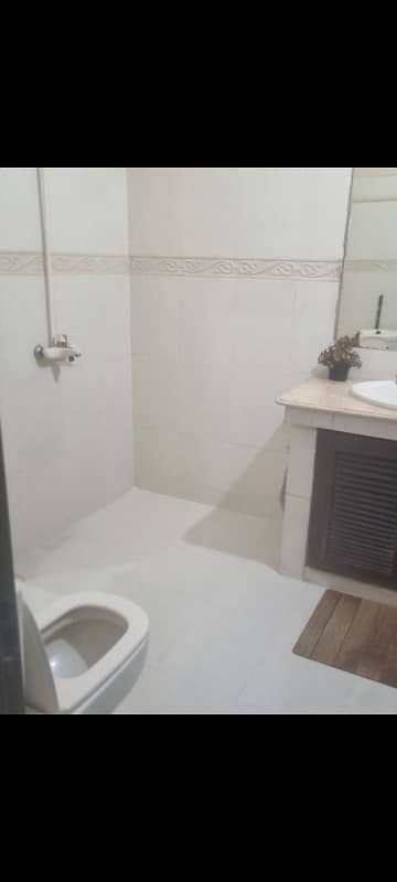 300 gaz Luxury Home For Sale in Rafah e Aam near to Johar Park 6