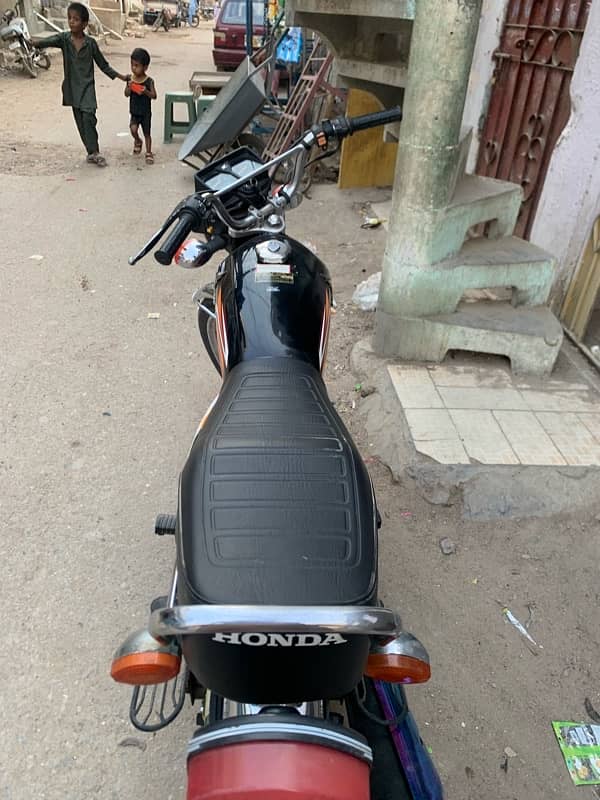 Honda cg 125  seld every thing  no work just buy and ride all work dn 5