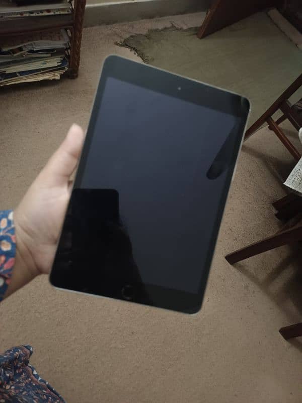 Ipad mini Used 0