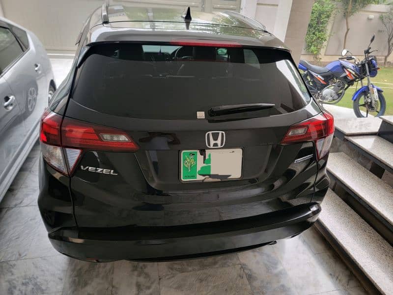 Honda Vezel 2014 1