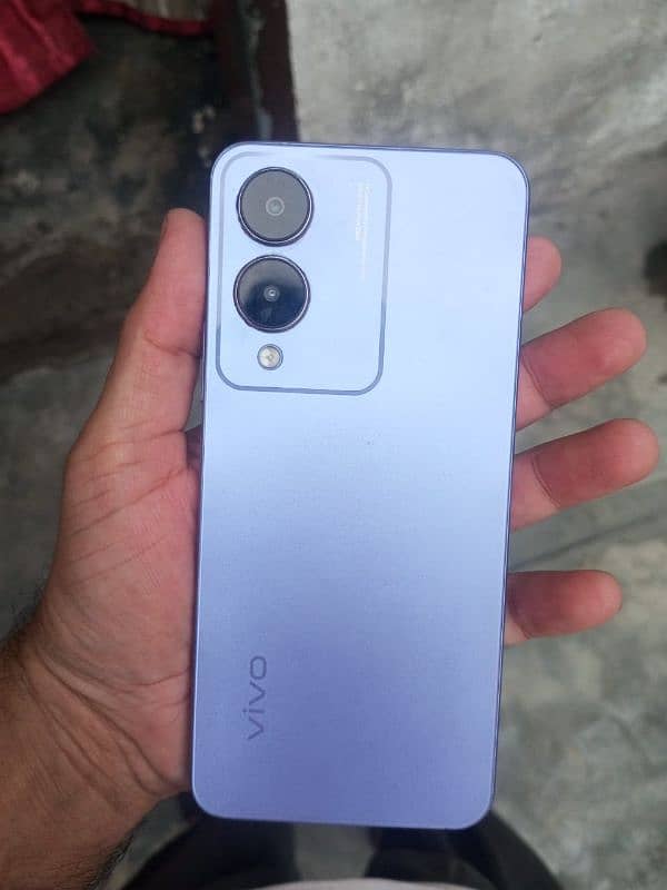 Vivo Y17s 4gb 128 gb  03134243155 3