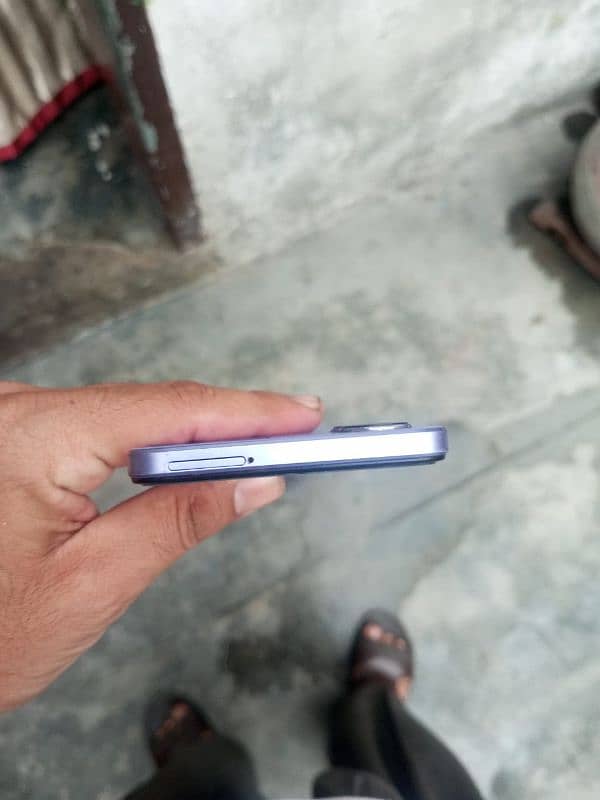 Vivo Y17s 4gb 128 gb  03134243155 5