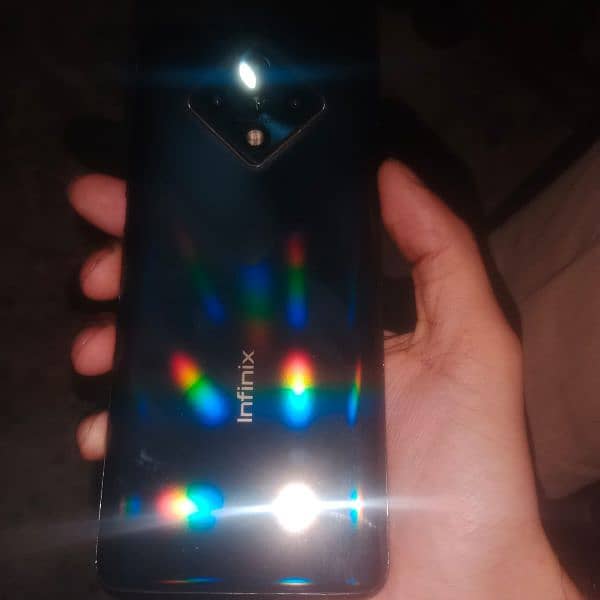 Infinix Zero 8  Gaming Mobile 8/128 with Lush Condition. 2