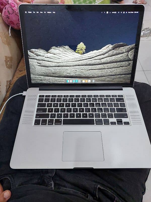 macbook pro 15inch 2014 0