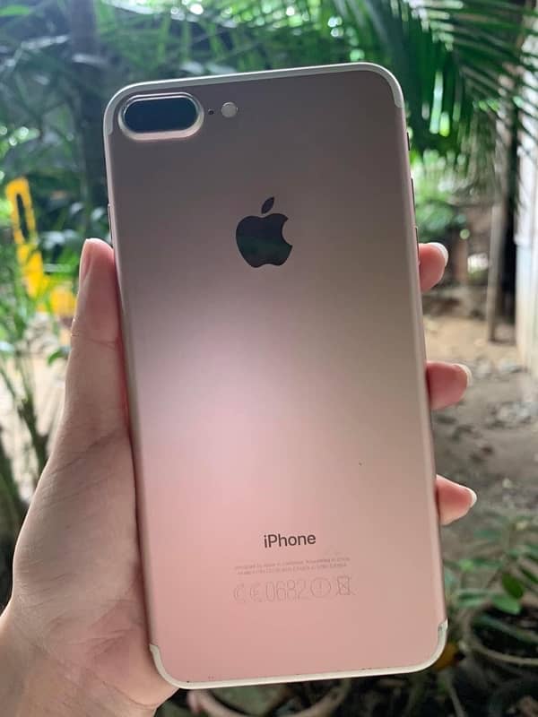 iPhone 7plus all okay pta approved 0