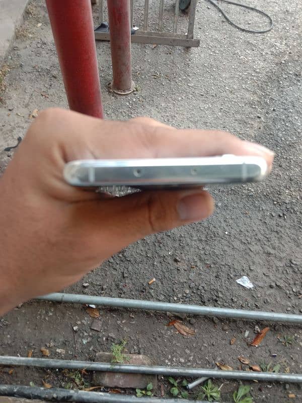 Huawei p 30pro all ok and good condition 4