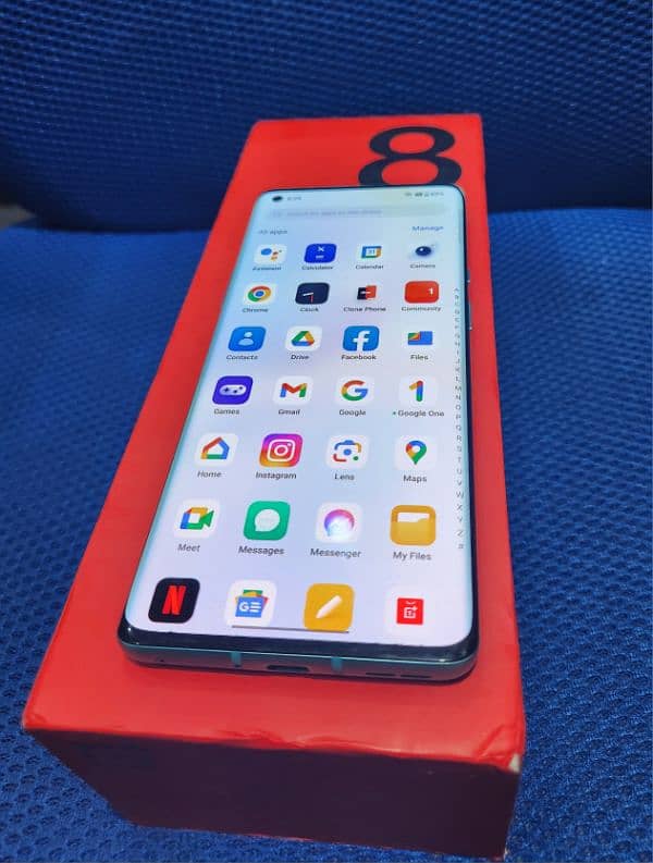 One Plus 8 Pro with Box 0