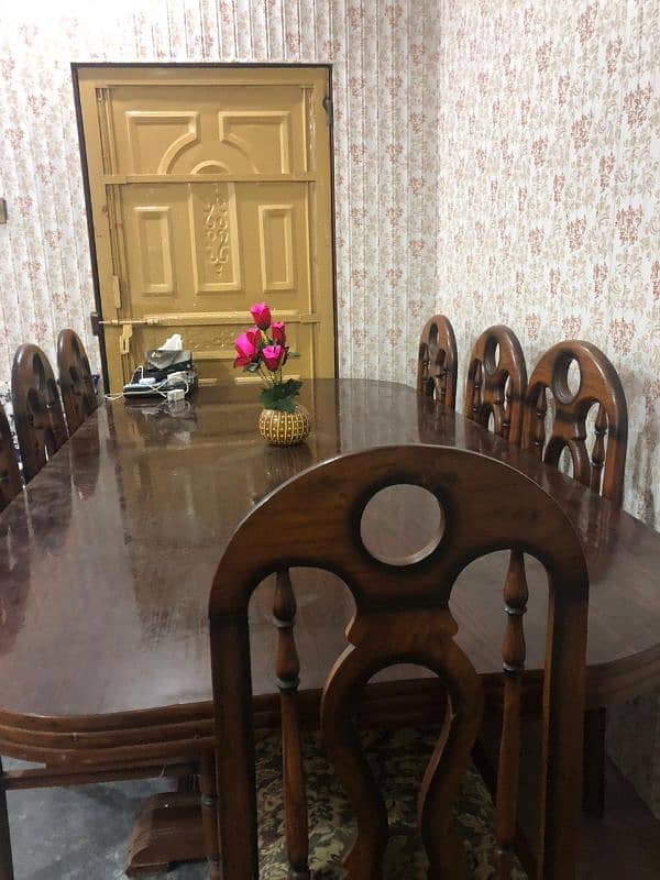 Dining Table full big size with 8 chairs 1