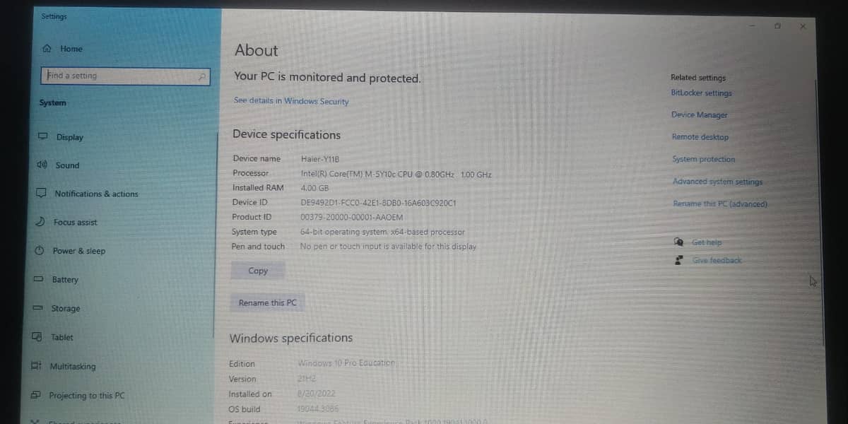 Touch Laptop/Tablet Y11B with M2 500GB-SSD 6