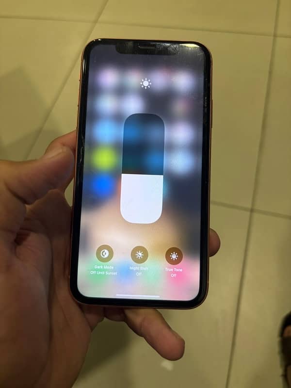 iPhone xr 5