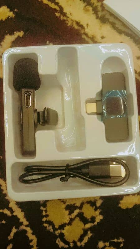 wireless Microphone 1