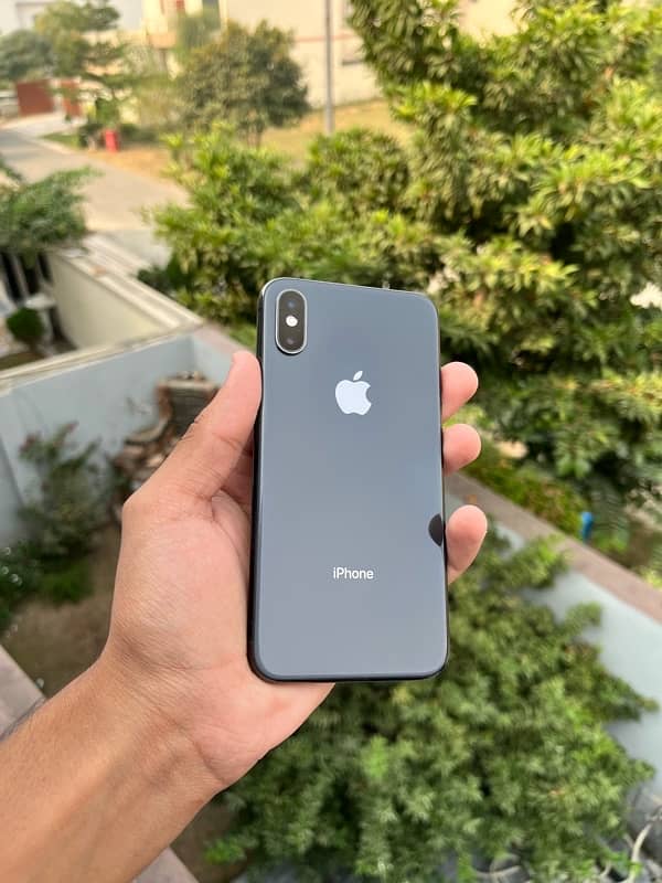 iPhone XS 256gb Factory Unlock 1