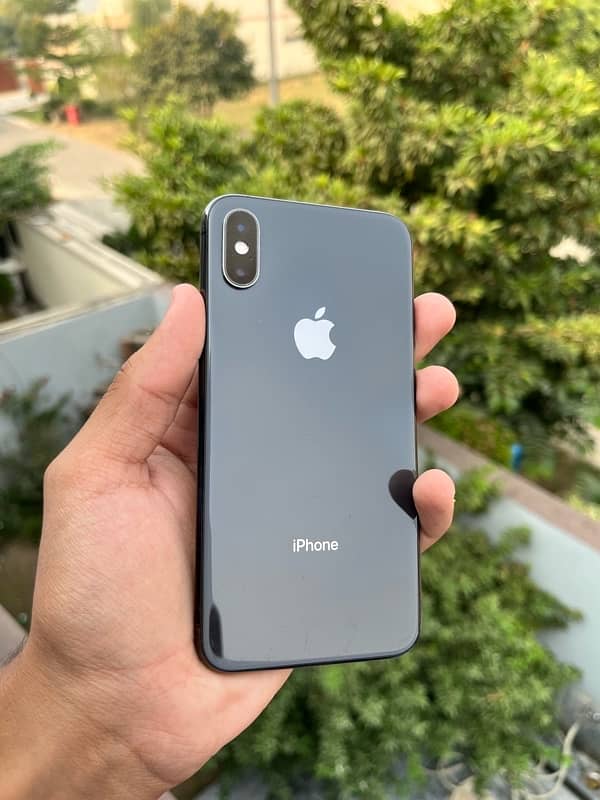 iPhone XS 256gb Factory Unlock 6