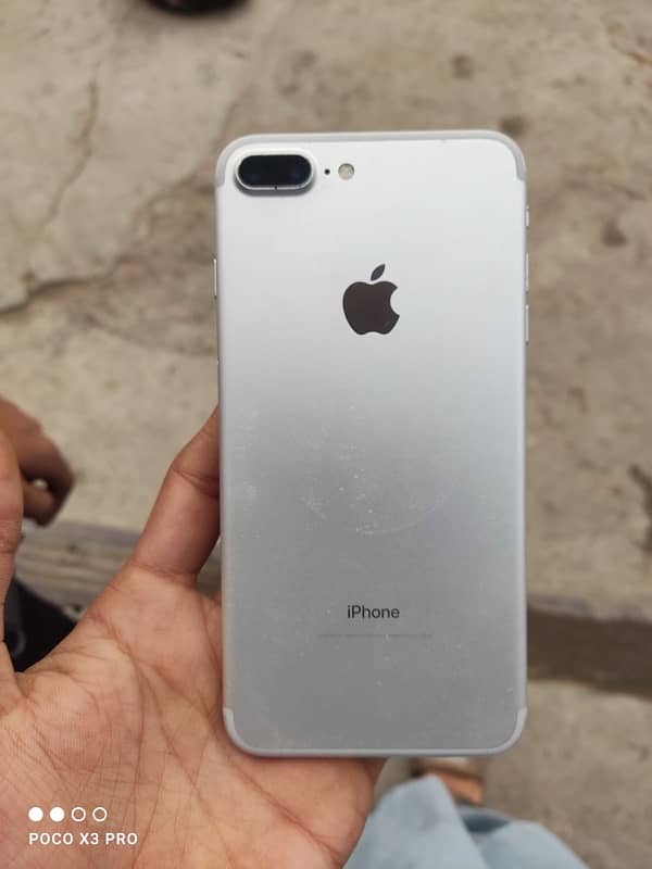 I phone 7 plus 128 gb 0