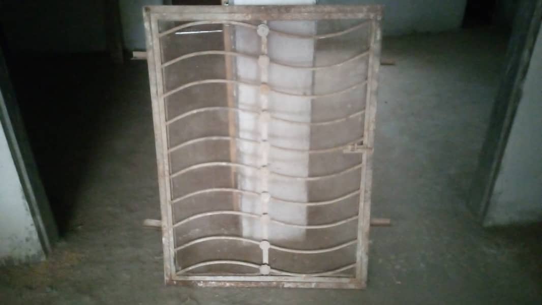 Window for sale 0