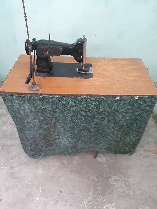 Embroidery Machine 0