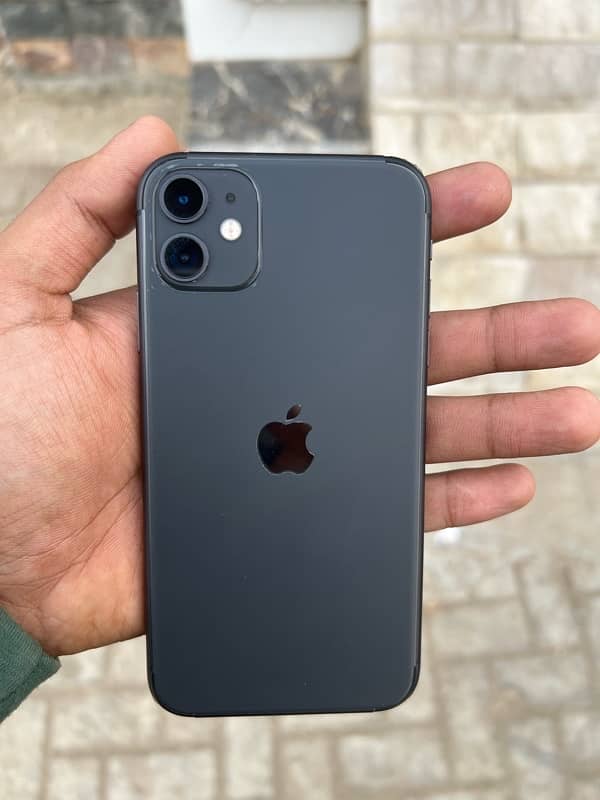 Iphone 11 Factory Unlock 128 80% BH 0