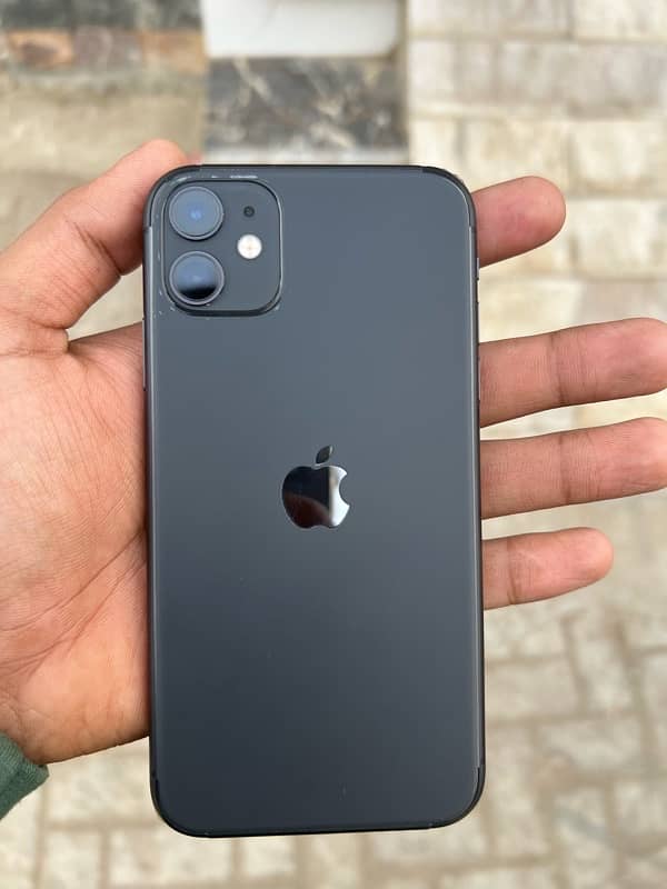 Iphone 11 Factory Unlock 128 80% BH 1