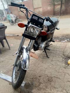 bike full jenion hai hai original halat manhai