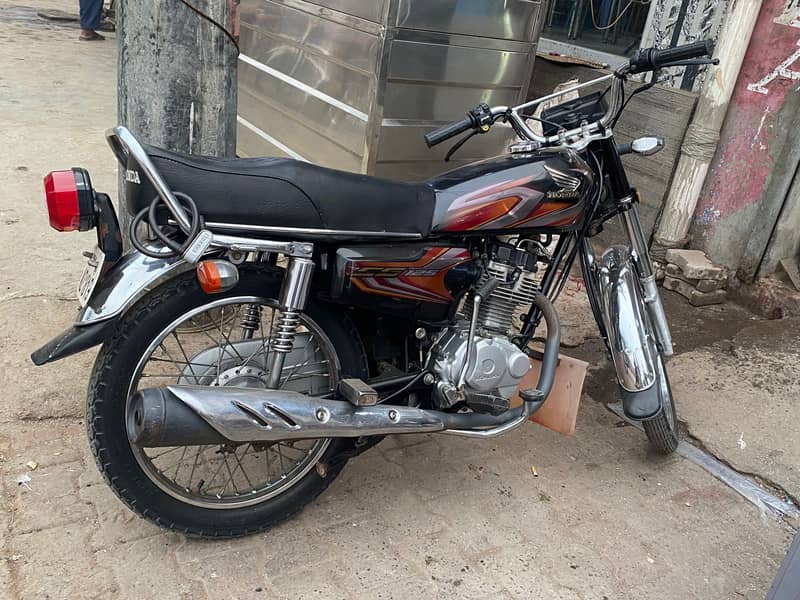 bike full jenion hai hai original halat manhai 3